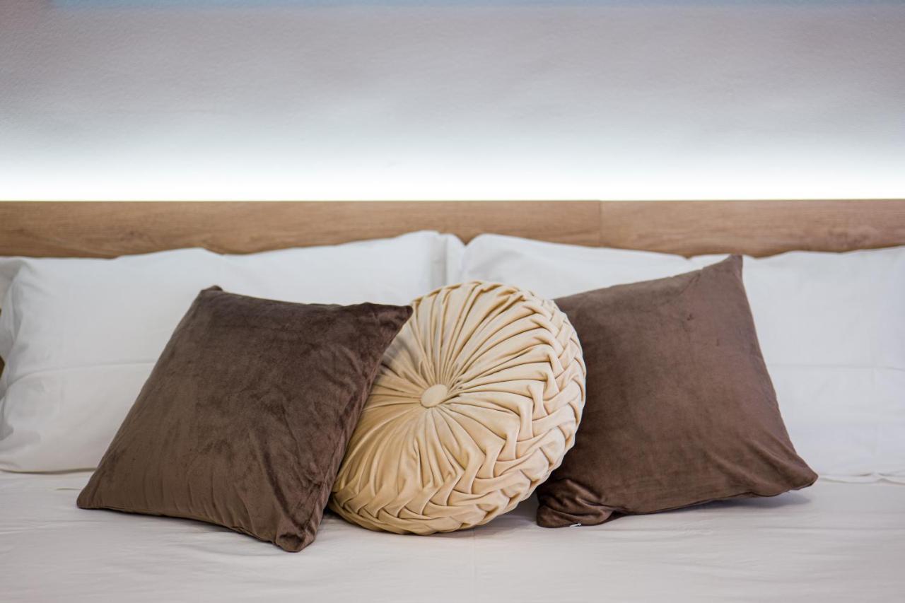 A Due Passi - Guest House Santo Stefano di Camastra Dış mekan fotoğraf
